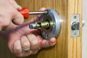 Gold Locksmith Store Hartford, CT 860-973-2427 - lock-replace